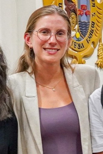 Adriana Tudela — 12