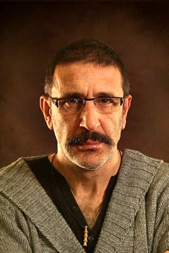 Image of Cem Özer