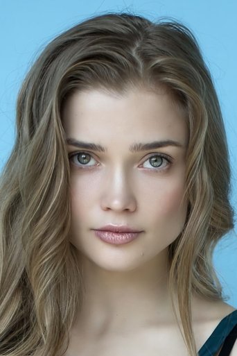 Alina Lanina headshot