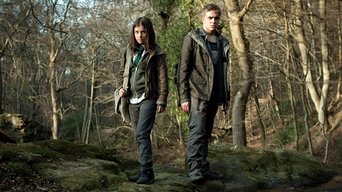 Wolfblood S01E01