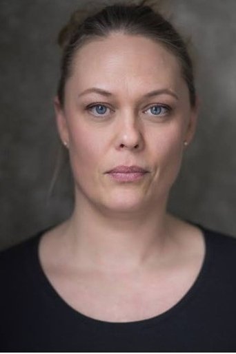 Louise Atkins headshot