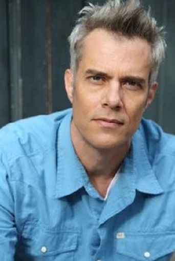 Dana Ashbrook — photo 7