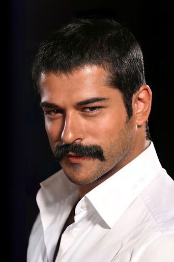 Foto de Burak Özçivit