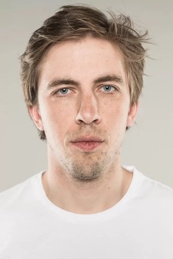 Aleksandr Pal headshot