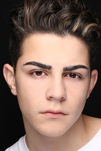 Dylan Georgiades headshot