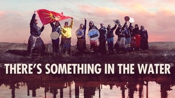 Galeria 2 - Hay algo en el agua