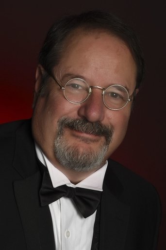 Bob Sáenz headshot