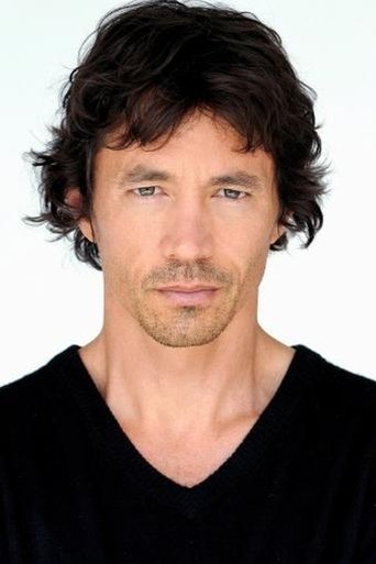 Michael Piccirilli headshot