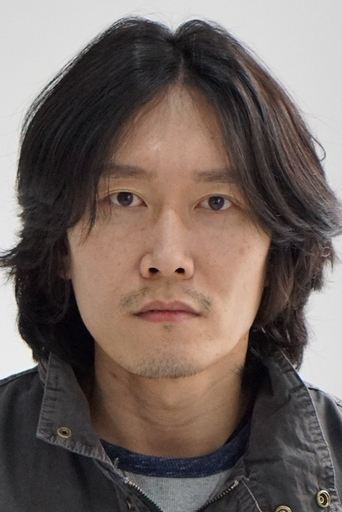 Kim Dae-hyeon headshot