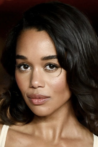 Laura Harrier fotoğrafı 12