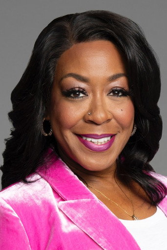 Tichina Arnold is Rochelle