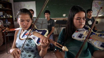 Cena 1 de Landfill Harmonic