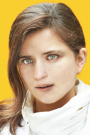 Sarah Jonesの人物画像 2