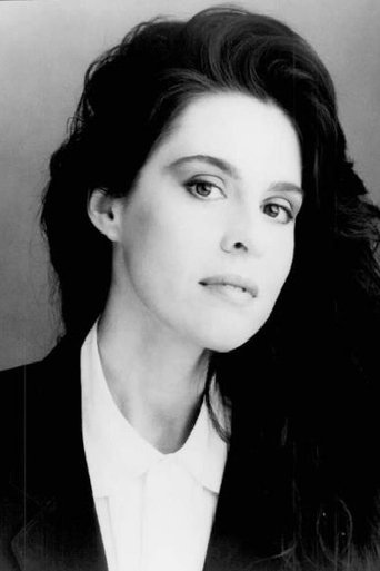 Andra Millian headshot