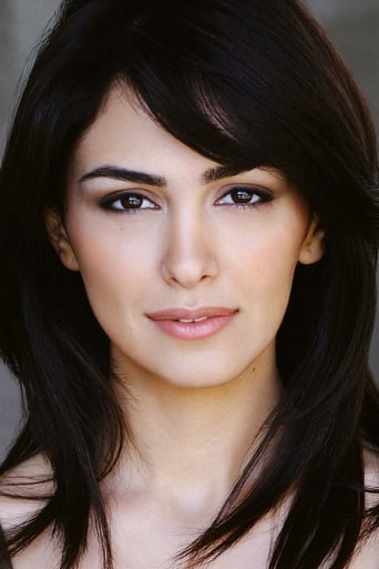 Image of Nazanin Boniadi