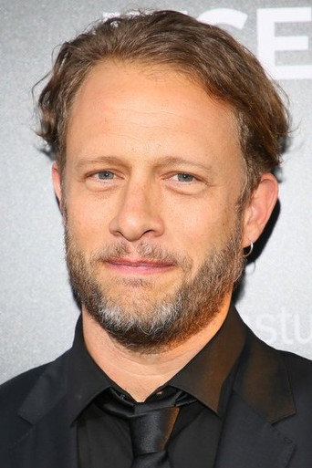 Federico Jusidの人物画像 2