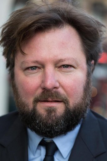 Manuel Guillot headshot