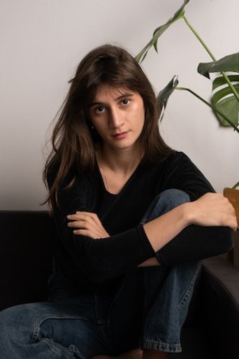 Staša Popovič headshot