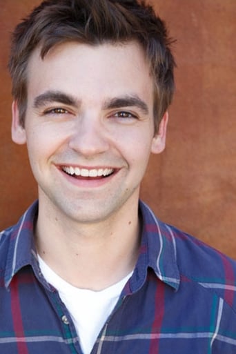 Drew Tarver