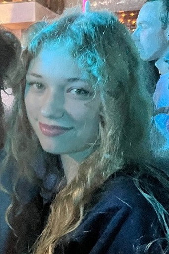 Polina Malashenok — Яблони квитаться не умеют cast