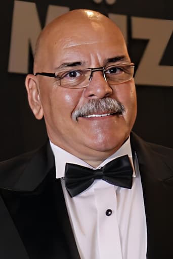 Image of Rasim Öztekin