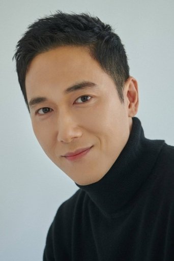 Joung Young-sub headshot