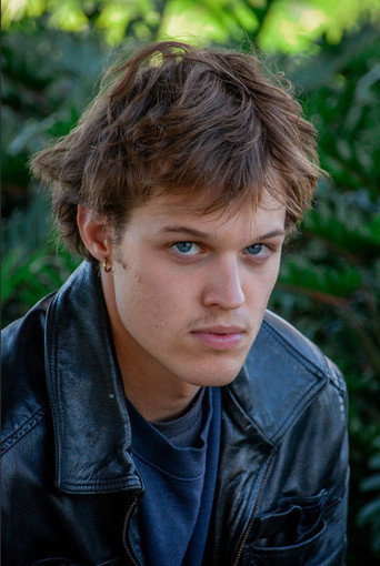 Oliver Cameron — photo 3