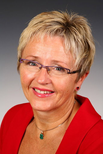 Liv Signe Navarsete Foto 1