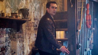 Nestor Carbonell — photo 8