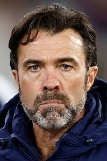 Chris Scott hace el papel de himself Chris Scott