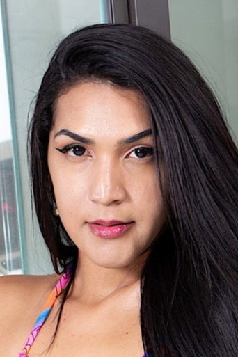 Yasmin Lancaster photo 4