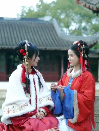 月老和小财神 (2022)