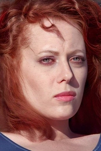 Sarah Kendall headshot