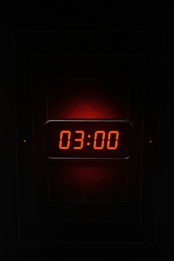 03:00 (1970)