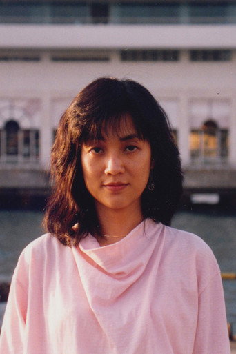 Clara Lawの人物画像 2