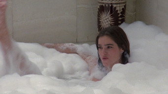 La Casa Que Arde de Noche (1985)