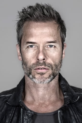 Profile picture of Guy Pearce