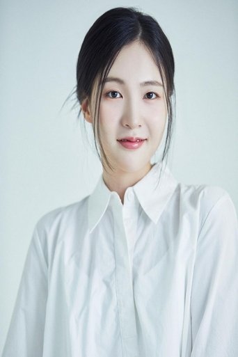 Joo Ha-yeon hace el papel de Student Joo Ha-yeon