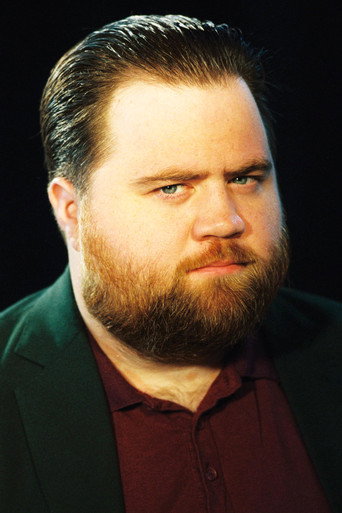 Paul Walter Hauser — photo 3