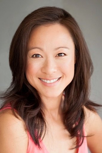 Nina Liu headshot