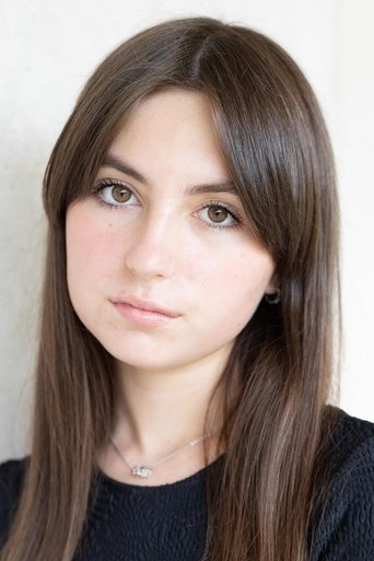 Sophie Bullock headshot