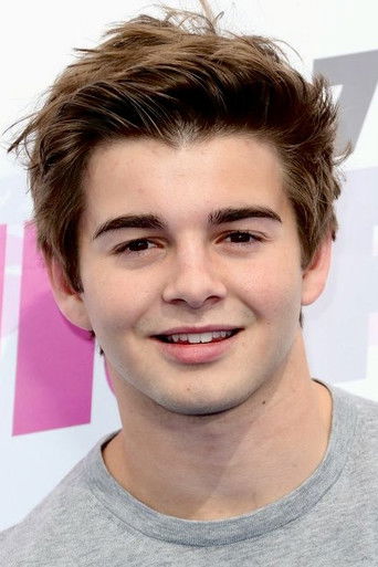 Foto de Jack Griffo
