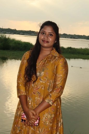 Subasri hace el papel de Devi Subasri