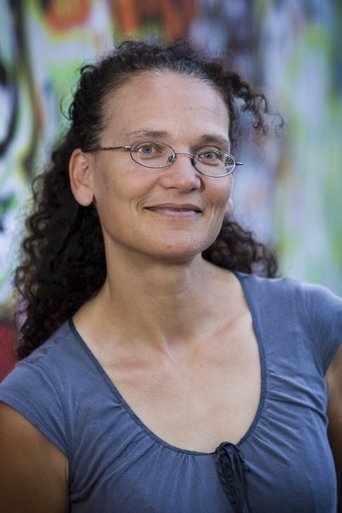 Image of Nadia Drouin