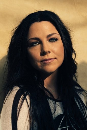 Amy Lee headshot