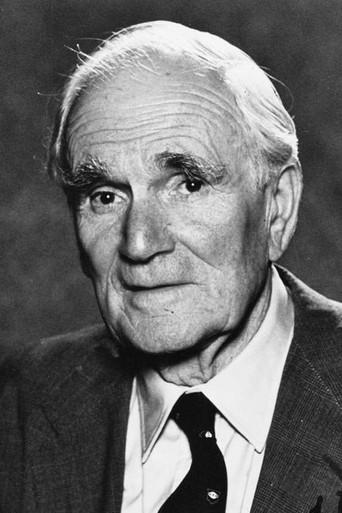 Desmond Llewelyn — photo 3