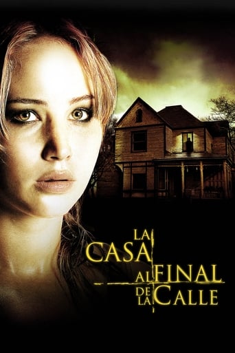 Poster of La casa al final de la calle