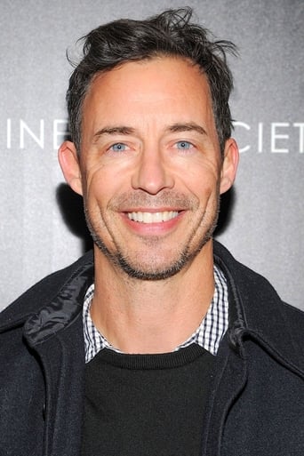 Image of Tom Cavanagh