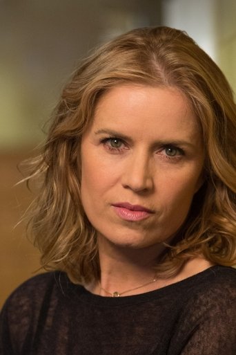 Kim Dickens