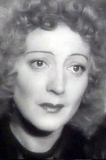 Lucienne Le Marchand headshot